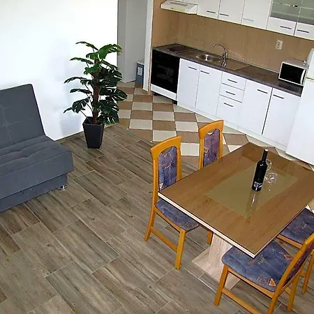 Klanac 3* Zadar