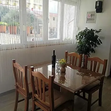Hotel Klanac 3*