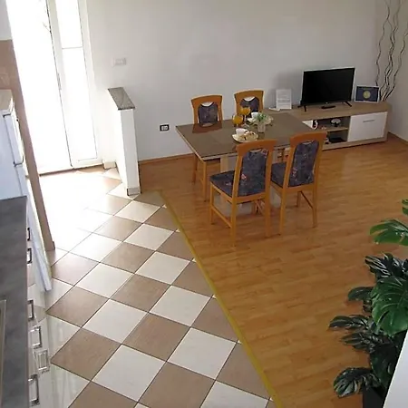 Klanac Hotel 3*